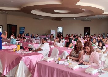 Empresarias reciben formación para redes sociales en San Miguel