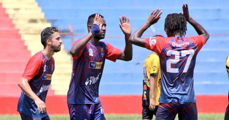 FOTO/ Twitter equipo de Santa Ana