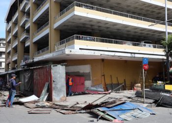 Alcaldía de San Salvador moviliza voluntariamente a comerciantes de la 1.ª Calle Oriente