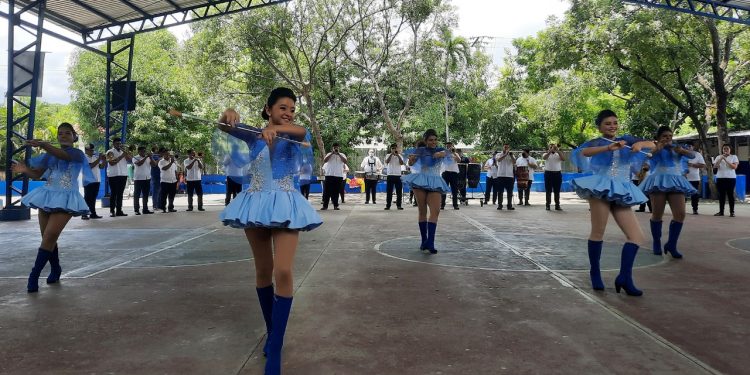 Seis centros escolares desfilarán en San Miguel – Diario El Salvador