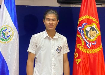 Jhósep, el estudiante que se hizo viral por interpretar «Patria Querida», sueña con obtener una beca para seguir sus estudios