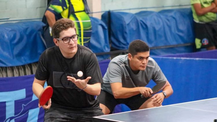 La Federación de Tenis de Mesa realizó el fin de semana, su Campeonato Nacional de Dobles. Fotos/Cortesía Fesalteme