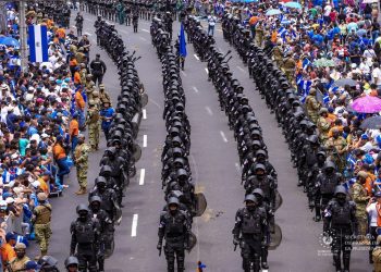 Cuerpos de seguridad impresionaron con su disciplina, valor y recursos durante el desfile del 15 de septiembre