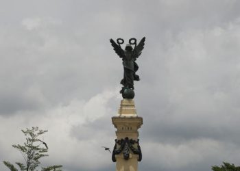 Monumento a los próceres:  Legado que representan la independencia