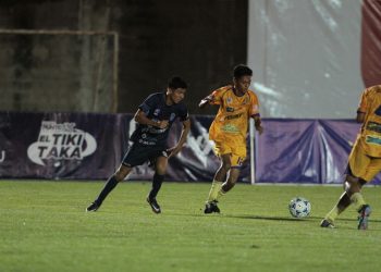 El líder San Salvador arrasó con Ahuachapán al propinarle un categórico 5-1