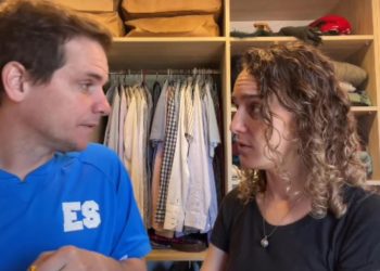 ¡Un argentino con la camisa de la Selecta!: Jero Freixas y su esposa destacan la belleza de El Salvador