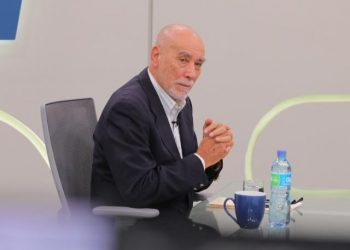 «El Salvador no ha caído en ningún momento en impago», economista Alfredo Milián