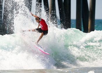 Bryan Pérez quedó eliminado del ISA World Surfing Games 2022