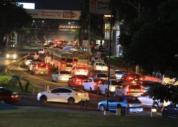 El parque vehicular de El Salvador registra un incremento de 112,000 unidades cada año