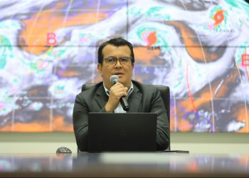 Medio Ambiente indica que lluvias se mantendrán hasta el fin de semana