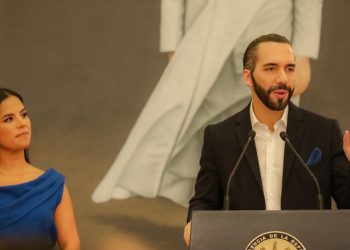 Presidente Bukele lanza en inglés las razones por las que buscará la reelección presidencial en 2024