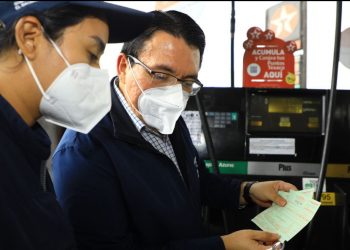 Defensoría del Consumidor registra más de 160 casos de incumplimientos en los precios de los combustibles