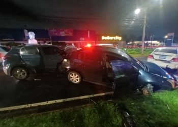 Camioneta impactó con vehículo afectado en accidente de tránsito en bulevar Los Próceres
