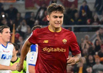 Dybala se lesiona y podría ser baja hasta 2023, según Mourinho