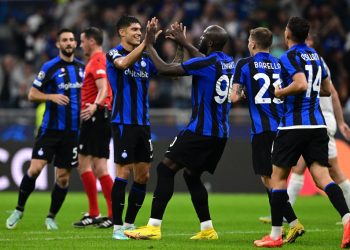 El Inter golea al Viktoria Pilsen, pasa a octavos y elimina al Barça de la Champions League