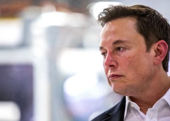 Elon Musk comparte en Twitter un rumor sobre ataque a esposo de demócrata Nancy Pelosi