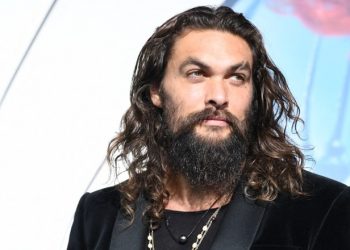 Jason Momoa se suma a estrellas de Hollywood que apoyan a Lula en Brasil