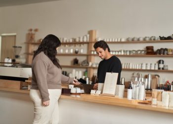 ¿Quieres que tu pequeña o mediana empresa crezca y obtenga grandes resultados? ¡Toma en cuenta estos aspectos!