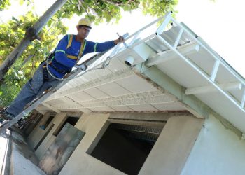 El Ministerio de Educación renueva más de 1,300 escuelas en el país