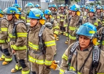 Cuerpo de Bomberos pasa a ser una institución con autonomía