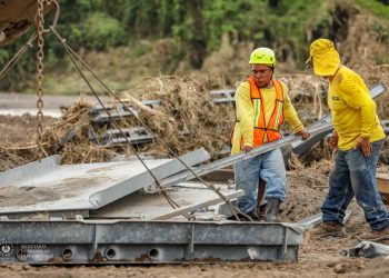 «Iniciaremos con la reconstrucción de la infraestructura dañada por la tormenta. Y la construiremos mucho mejor»: presidente Bukele
