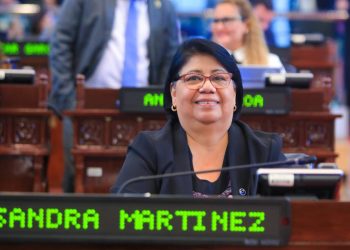 Diputada Sandra Martínez comparte su testimonio sobre su lucha contra el cáncer de mama