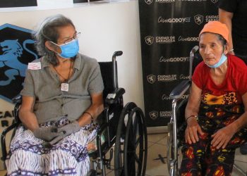 Alcaldía de Zaragoza continúa entregando sillas de ruedas en comunidades en situación de vulnerabilidad