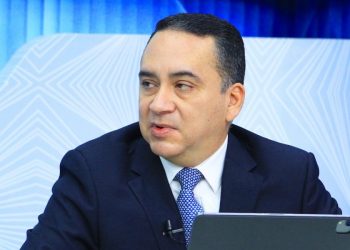 Fiscal General afirma que Mauricio Funes fortaleció a las pandillas al no combatirlas