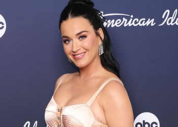 Katy Perry rompe el silencio y se pronuncia sobre lo sucedido con su ojo durante un show en Las Vegas