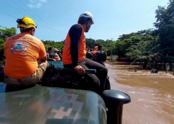 Autoridades han atendido más de 3,200 emergencias por la tormenta Julia