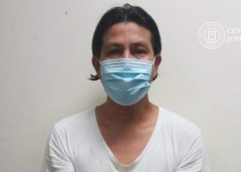Profesor que la Fiscalía acusa de tocar a niña seguirá preso en Ilopango