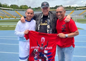 «En Centroamérica necesitamos más historias positivas como “Gol de Plata”»: André Guttfreund, ganador del Oscar