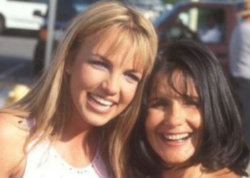 Mamá de Britney Spears le suplica perdón «¡Por favor, desbloquéame!»