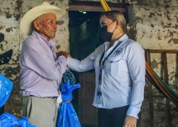 Gobernadores departamentales brindan asistencia a la población en el marco del Plan Invernal 2022