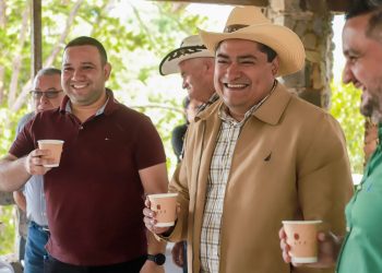 Italia destina $5 millones para fortalecer el sector cafetalero del país
