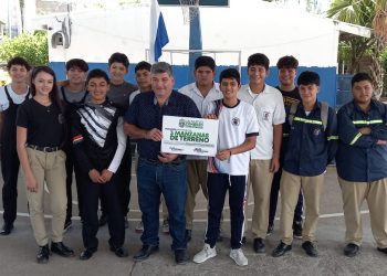 Instituto de Metapán recibe una donación de terreno