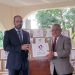 Embajada de Qatar en El Salvador entrega donativo a Cruz Roja para beneficiar a afectados por la tormenta Julia