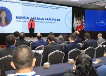 El Salvador muestra al mundo su solidez económica