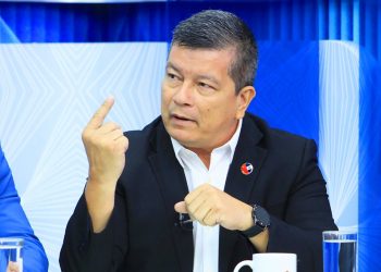 Población recrimina burlas de oposición por día de oración