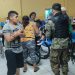 Rescatan a siete personas que cayeron al agua frente al puerto de Acajutla