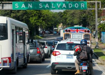 El parque vehicular de El Salvador alcanza 1.6 millones de unidades