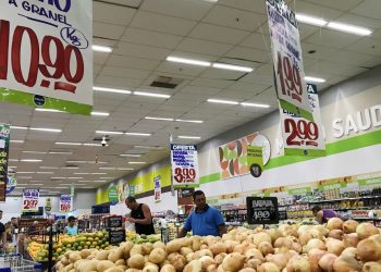 Brasil registra disminución de precios de productos y servicios en septiembre por tercer mes seguido