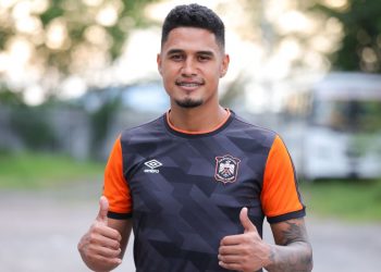 Águila anuncia la vuelta de Ronald Rodríguez