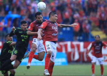 ¡Le sacó los colores al tigre! Santa Tecla rescata un empate ante el FAS