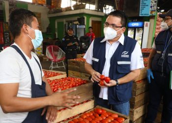Defensoría del Consumidor continúa jornadas de inspección de precios de alimentos para evitar alzas injustificadas