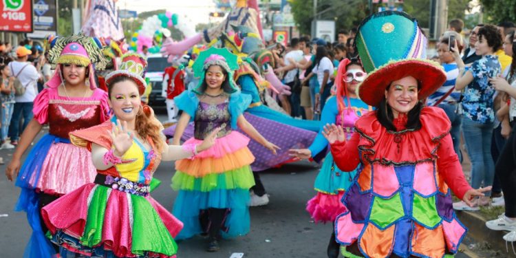 Fotos: Arrancan Fiestas Patronales De San Miguel Con El Tradicional ...