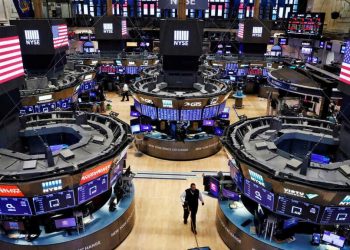 Wall Street cierra con ligera baja antes de dato de inflación en Estados Unidos