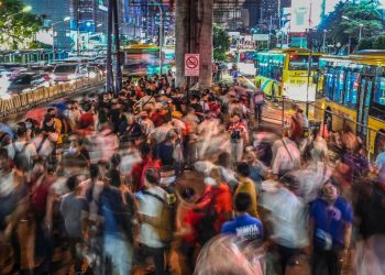 La población mundial llegará a los 8,000 millones de personas a mediados de noviembre