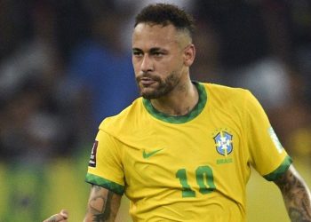 A todo o nada, Neymar va por su Mundial