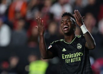 El Real Madrid se deja el liderato liguero al caer en Vallecas